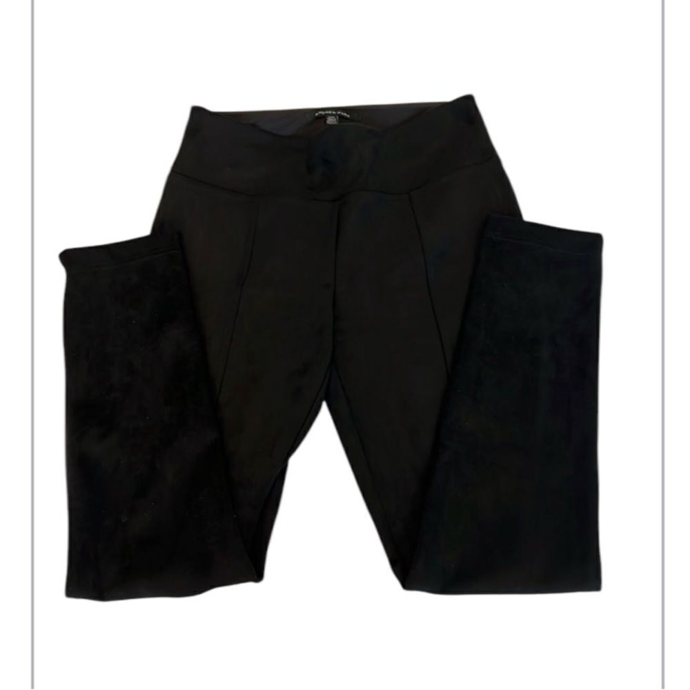 NWOT Andrew Marc size small black faux suede straight leg stretchy pull on pants